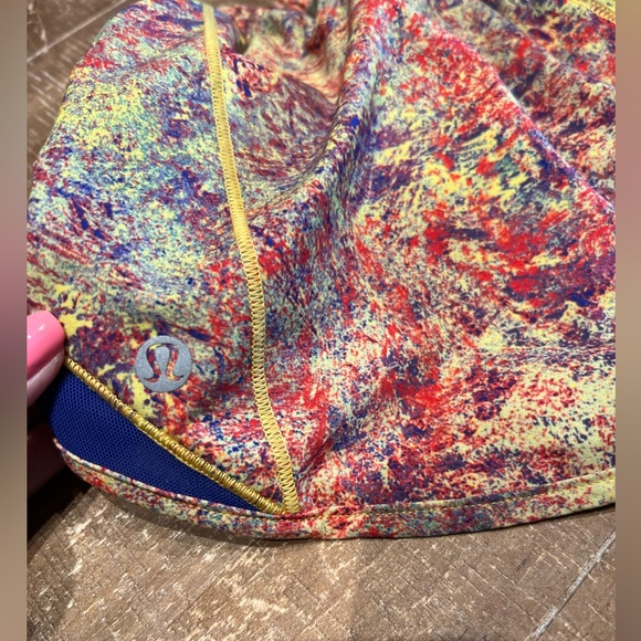 Lululemon SeaWheeze Limited Edition Hotty Hot Shorts - Picture 8 of 12